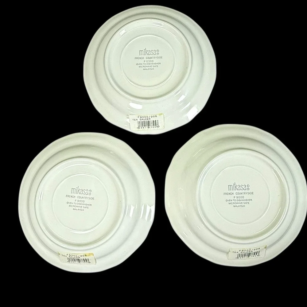 Mikasa French Countryside F9000 Cups & Saucers Cottagecore - Set of 3‎
